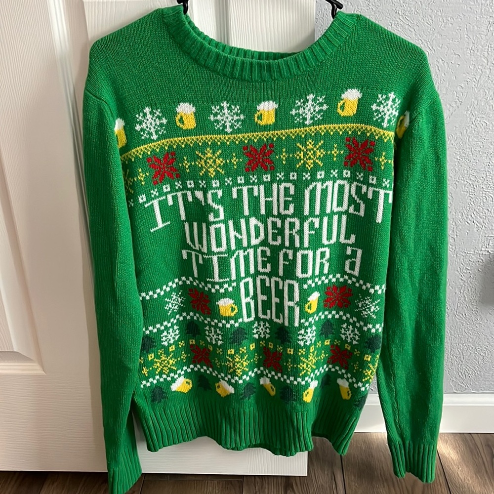 Christmas sweater 🎄🍻